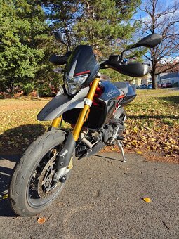 Aprilia Dorsoduro 900 - 13