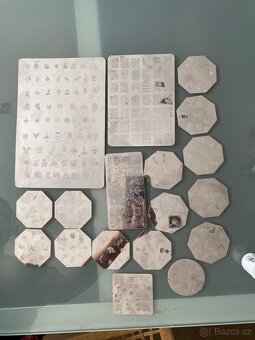 Gely lampa kufr třpytky - 13