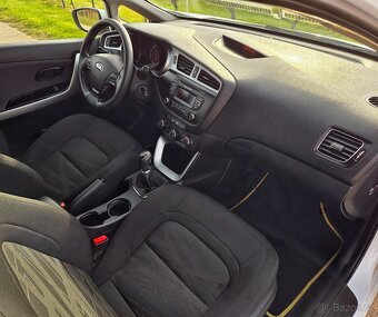 Kia Ceed 1.4 CRDi 66KW/90 koní R.V.07/2012 - 13