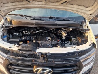 Hyundai H350 2,5 CRDI 125KW  170koni, koupeno nové v ČR, po - 13
