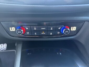INSIGNIA GSI 2.0 CDTI 154KW 4X4 MAX VYBAVA,MASAŽE,SERVIS - 13
