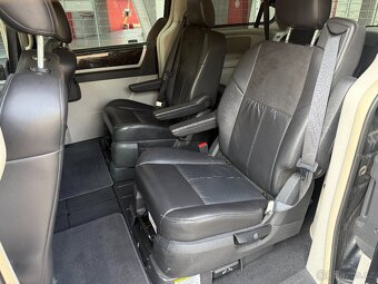 Chrysler Grand Voyager, 2.8CRD, 120kw Původ ČR - 13