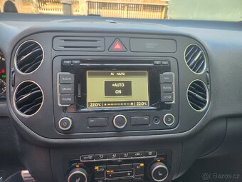 VW GOLF PLUS 2.0 TDI DSG STYLE + ZIMNÍ KOLA - 13