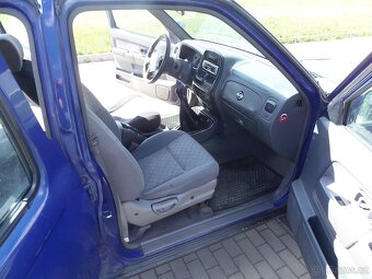 Nissan Navara 2.5 TD 4x4 redukce tažné 3T - 13