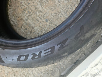 245/45R19 98Y RFT Dunlop - 13