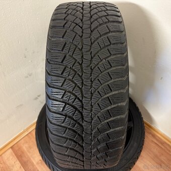KIA CEED / NIRO 5x114,3 R18 ET49,5+ZIMNÍ 225/40R18 8/7mm - 13