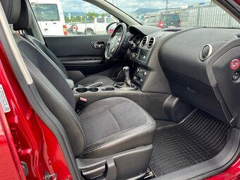 Nissan Qashqai 1.6i - 13