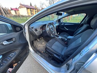 Ford Mondeo 2,0 TDCI - 13