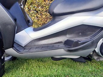 Piaggio MP3 - 400i LT - 13