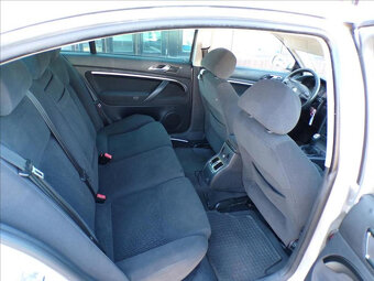 Škoda Superb 2,0 TDI DIGI.KLIMA - 13