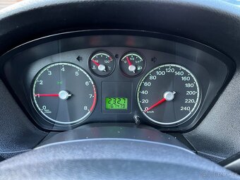 Ford Focus, 1.8 i 92kW TAŽNÉ - 13