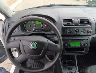 Fabia combi 1.6 TDI  český původ. - 13