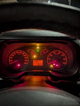 Fiat Grande Punto 1.4 57 kW - 13