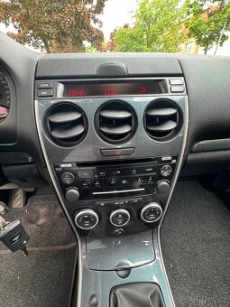 Mazda 6 sedan 2.0 nafta 105kw - 13