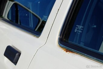 Prodám Ford Sierra 2.0i GL - 13