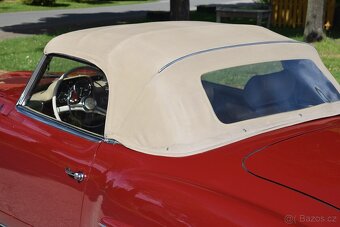 Mercedes-Benz 190SL - 13
