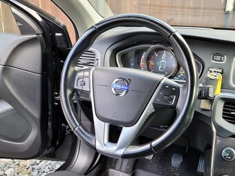 Volvo V40, 2,0 D3 POLESTAR Kinetic SERV.KNÍŽKA - 13