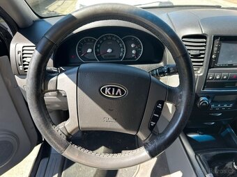 KIA Sorento 2.5 CRDi - 13