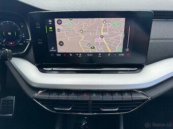 Škoda Octavia 4 iV 1.4 TSI 150kW DSG Navigace Keyless LED - 13