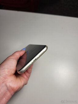 Prodám iPhone 11 - 13