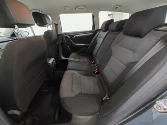 Volkswagen Passat B7 2.0 Tdi 103 KW 10/2011 BI-XENON 205tkm - 13