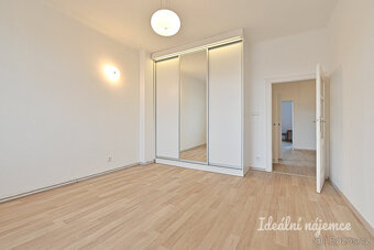 Prodej bytu 3+kk 109 m² - 13