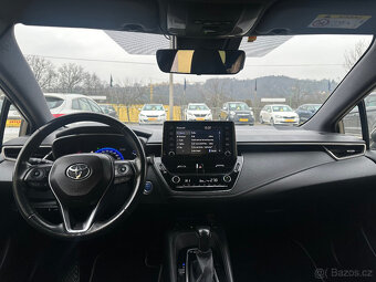 Toyota Corolla 2.0 Hybrid/1MAJ/Serv.Knih - 13