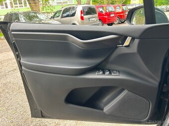 Tesla model  X 100D 386kW 12/2018 6 miestna - 13