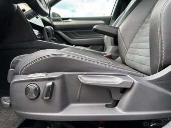 Volkswagen Passat Variant Elegance 2.0 TDI EVO DSG7 - 13