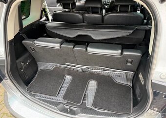 Mazda 5 2,0i/ 110kw, 7 míst el.dveře benzín - 13