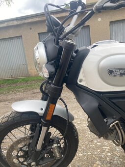 Ducati Scrambler 800 Classic - 13