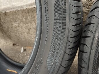 Pneu 215/45 r16 - 13
