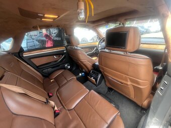 Audi A8 - 13