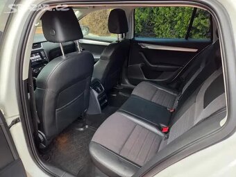 Octavia 2.0 TDI/110kW Elegance,DSG,webasto,xenon - 13