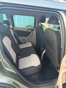 Škoda Yeti 1.2 TSI 81kw Automat Elegance,Navi,CarPlay,Kamera - 13