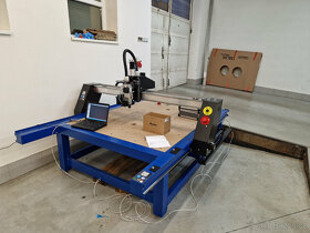 CNC Frezka 1100x1100mm s možností vákuového držení - 13