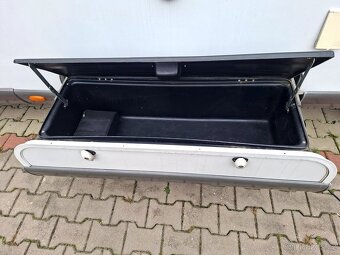 Obytné auto, karavan - 13