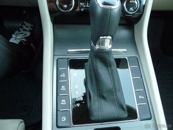 Škoda Superb 1,4TSI iV DSG Style Plus plug in Hybrid 160kw - 13