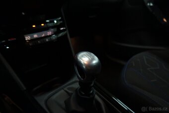Peugeot 2008 1.2 PT 96kW,SIGNATURE,CARPLAY,ZÁRUKA,1.MAJ. - 13
