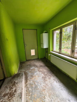 Chvalkovice - Střeziměřice -rodinný dům 3+1, pozemek 2066 m2 - 13