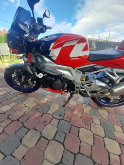 Aprilia tuono 1000r - 13