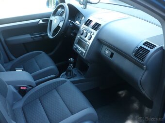 Volkswagen  Touran  2.0i  80 kW - 13