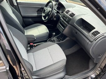 Škoda Fabia Combi 1.2 HTP 51KW, Parkovací kamera, Klima - 13
