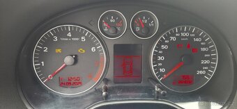 Audi A3 1.6 Ambiente 75kW rv.2007 - 13