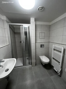 Pronájem bytu 2+kk 46 m², Hluboká nad Vltavou - 13