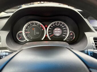 Honda Accord 8g 2.0 VTEC sedan - 13