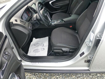 ++Opel Insignia 2.0CDTi 4x4 COUNTRY TOURER 1A++ - 13