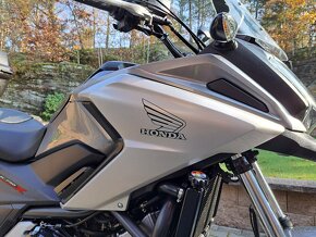 Honda NC 750 X - ABS, - 14 000 KM, 35 KW - 125 000KČ - 13