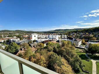 Prodej bytu 4+1, 88 m2 - Beroun-Město, ev.č. 100868 - 13