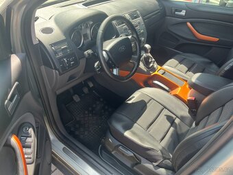 Ford Kuga, 2,0TDCi, 100kW, 4x4 - 13